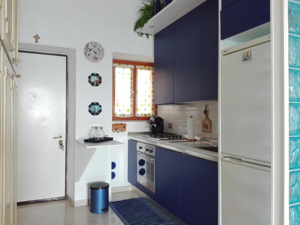 Apartmán Un Tuffo In Mare Janov Exteriér fotografie